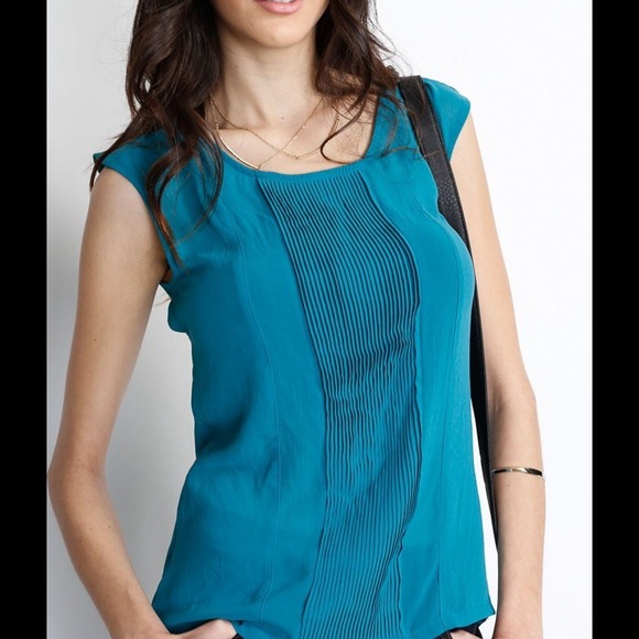 Chiffon Pleated Green High Low Cross Back Top