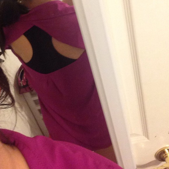 Top - Picture 2 of 2