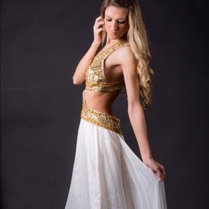 Sexy/elegant white gown w/gold crystals open back