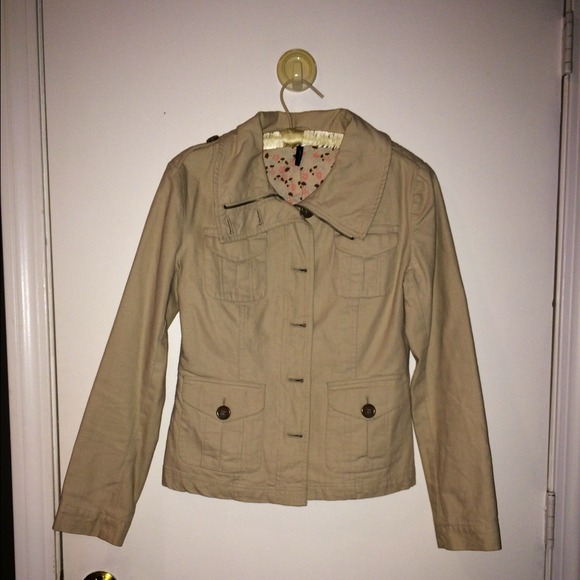 Jackets & Blazers - Khaki Jacket