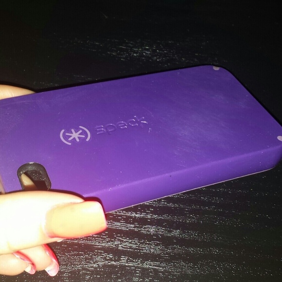 Speck iPhone 4s case purple