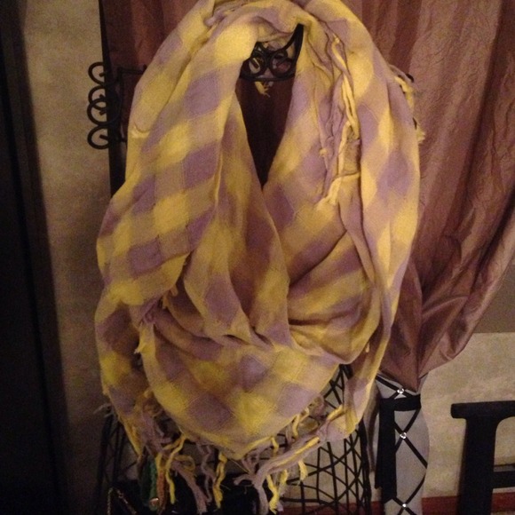 Scarf - Picture 2 of 2