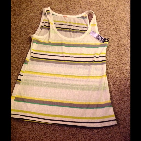 Multi color top