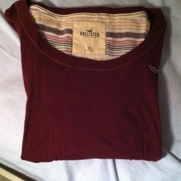 Red Hollister long sleeve shirt!!