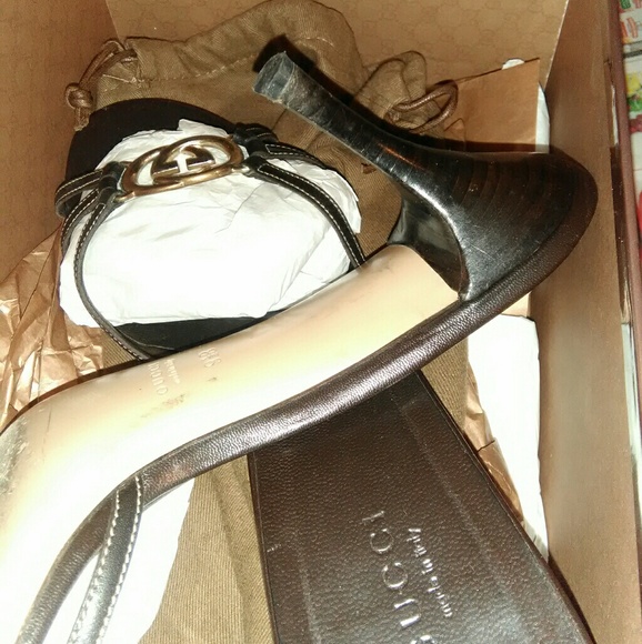 Shoes - Picture 2 of 5