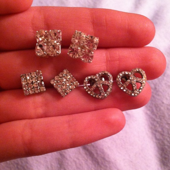 3 sets of earrings for one price!!!