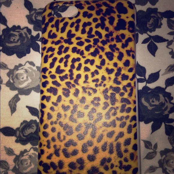 iPhone 5c - Picture 1 of 1