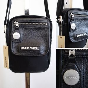 👏REDUCED👏 Diesel Black Nylon Crossbody Bag