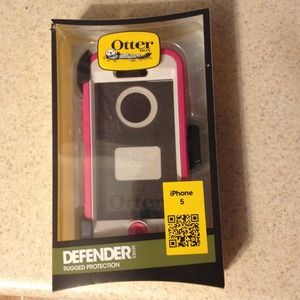 Otter Box Defender series for iphone 5