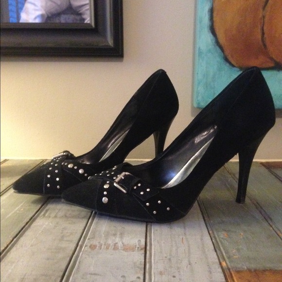 BCBG Black Pumps with Stud Detail