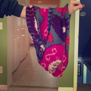 American eagle scarf