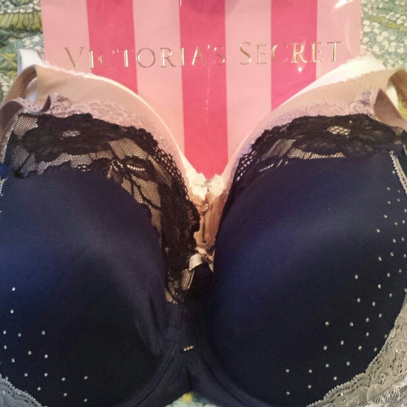 5 VS 36DD Great Condition Bras!! Bundled