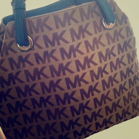 Michael Kors tote bag