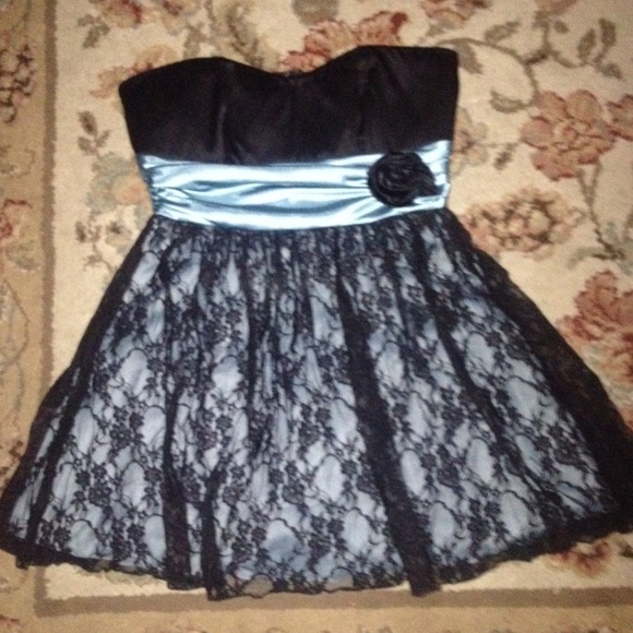 Black and blue homecoming dress