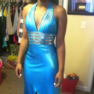 Turquoise Prom Dress 👗💙💙💙