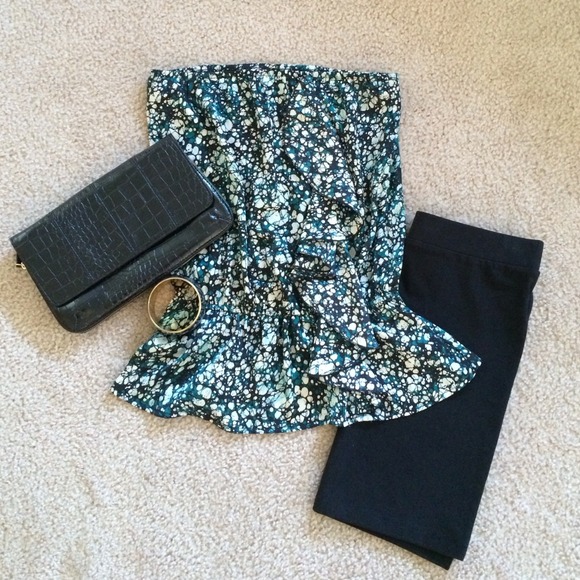 Strapless green dressy top