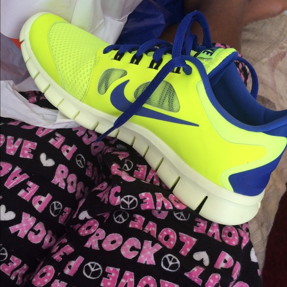 Nike Free Runs 5.0