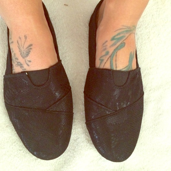 wet seal black lace  slip ons