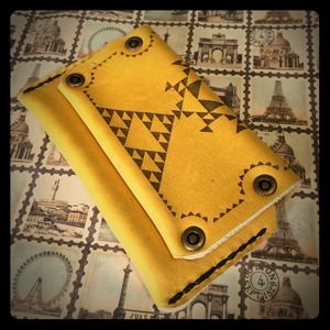 Free people I phone 4 leather phone and keen boots