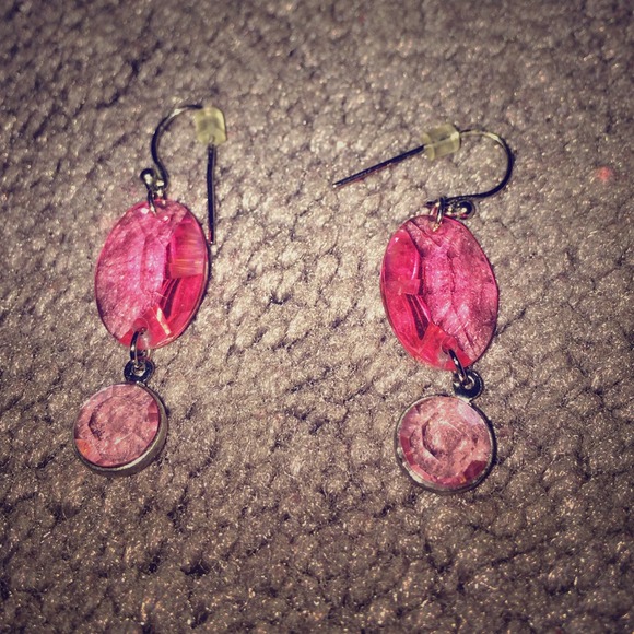 Pink crystal earrings