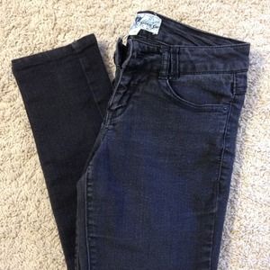 Black skinny jeans