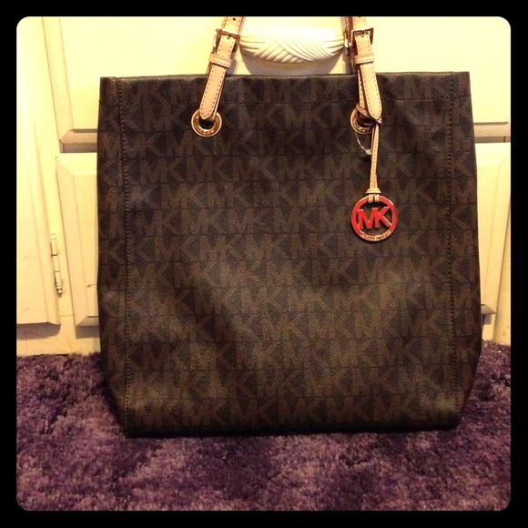 AUTHENTIC MK TOTE