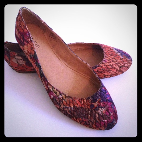 Nine West Flats Size 8