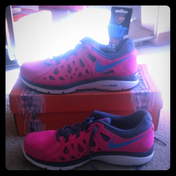 Nike dual fusion