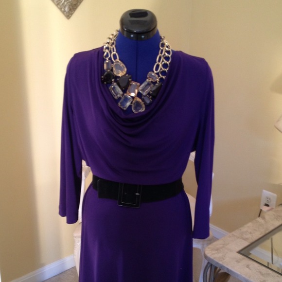 TAHARI  Arthur S. Levine⬇REDUCED⬇ - Picture 2 of 2