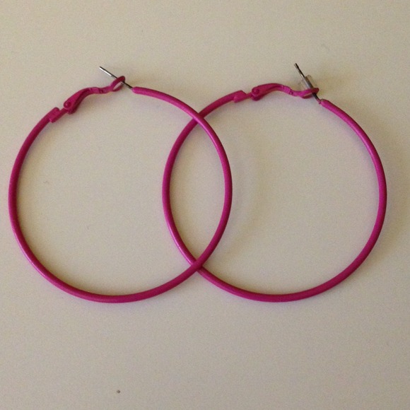 Earrings - Picture 4 of 4