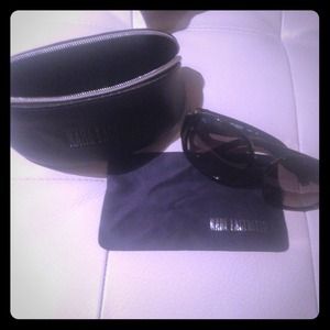 Karl Lagerfeld black sunglasses