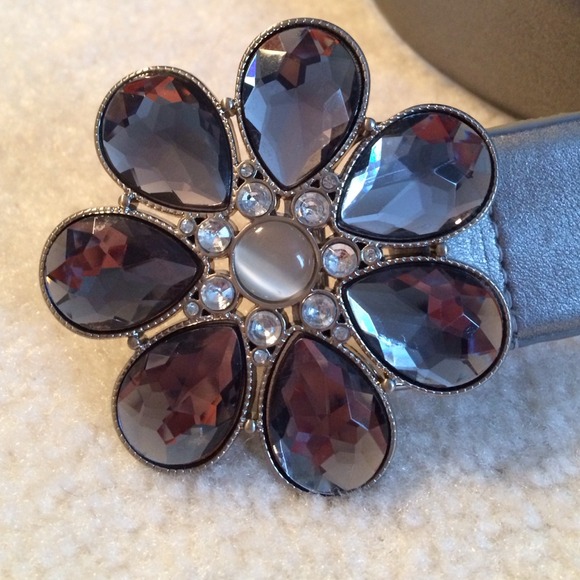 BUNDLED Silver leather belt w  jewel buckle