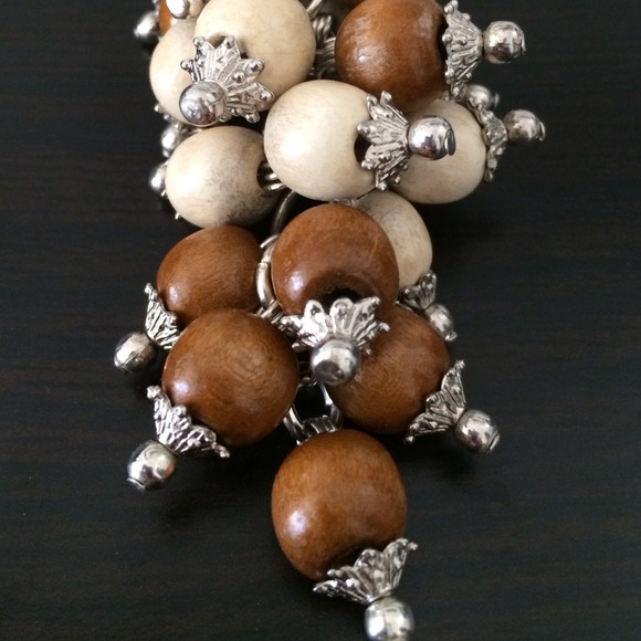 🎉 HOST PICK 🎉Silver Butterfly Keychain - Picture 3 of 3