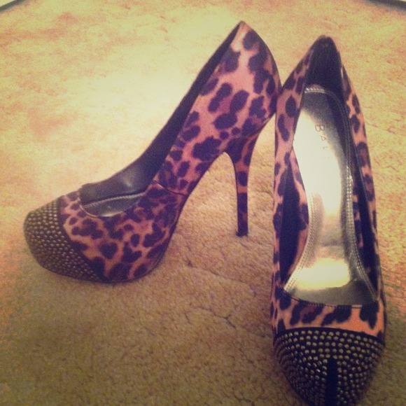 Bakers leapord pumps