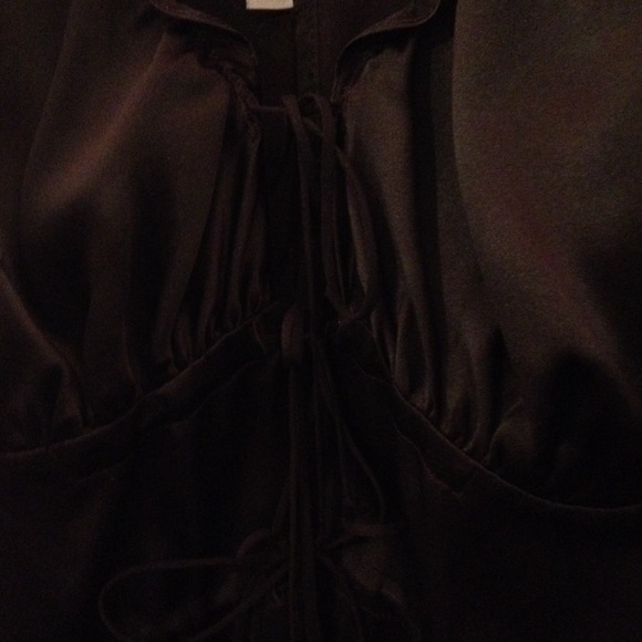 MORGAN LE FAY Black Silk Ruched Cap Sleeve Blouse - Picture 2 of 4