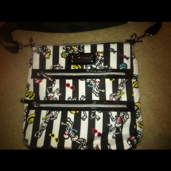 Betsey Johnson purse