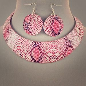 Reduced price:  Necklace Earrings set