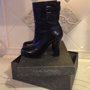 Via Spiga Black boot
