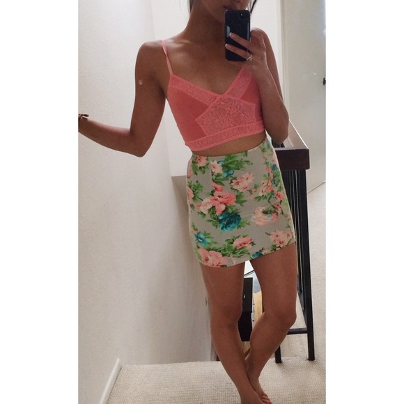 TOPSHOP FLORAL SKIRT - Picture 4 of 4