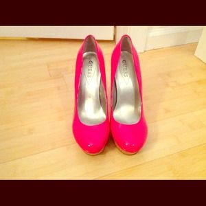 Hot pink Guess pumps