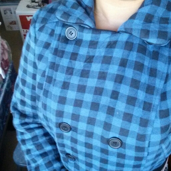 WINTER WEAR - Picture 3 of 3