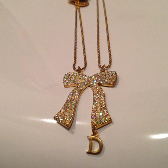 Long gold color fashion necklace
