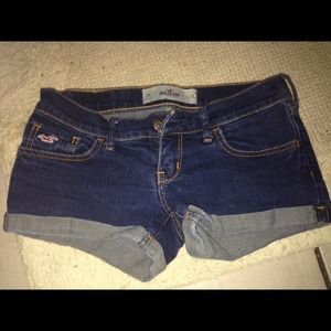 Hollister Shorts!