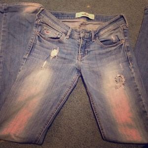 Hollister destroyed jeans