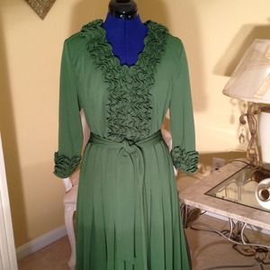 Dorinda Clark Cole ⬇REDUCED⬇⬇