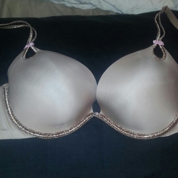Beige Victorias Secret bra