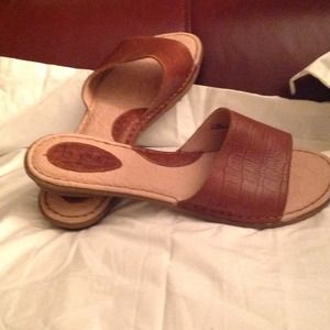 SOLD SOLD SOLD!!!!Sandals. SALE SALE!! NWOT !!!