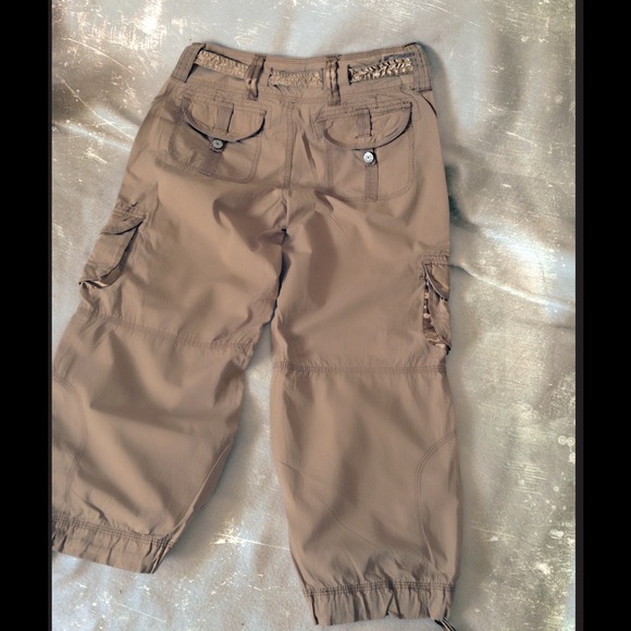 Cargo Capris - Picture 2 of 3