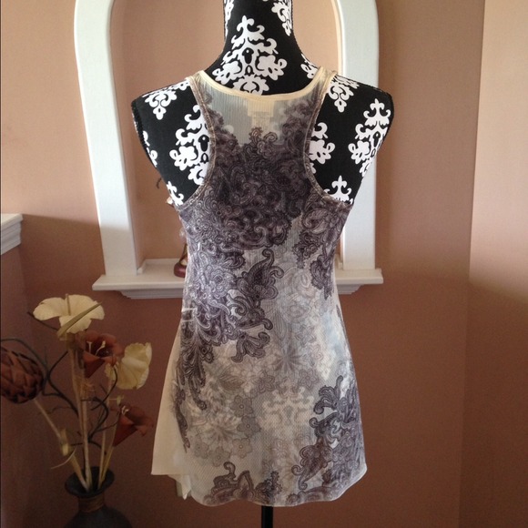 Beautiful boho tank - Picture 3 of 4