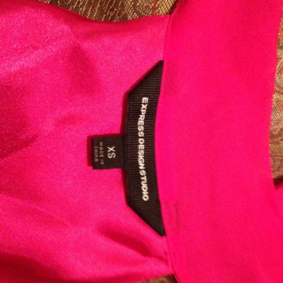 Express Top - Picture 3 of 3